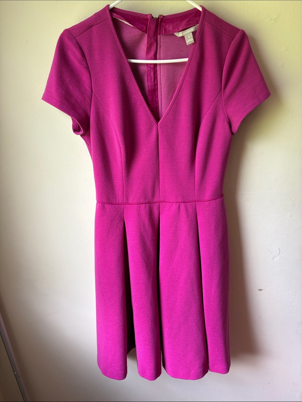Banana Republic Fuchsia V-Neck Short Sleeve Fit & Flare Dress